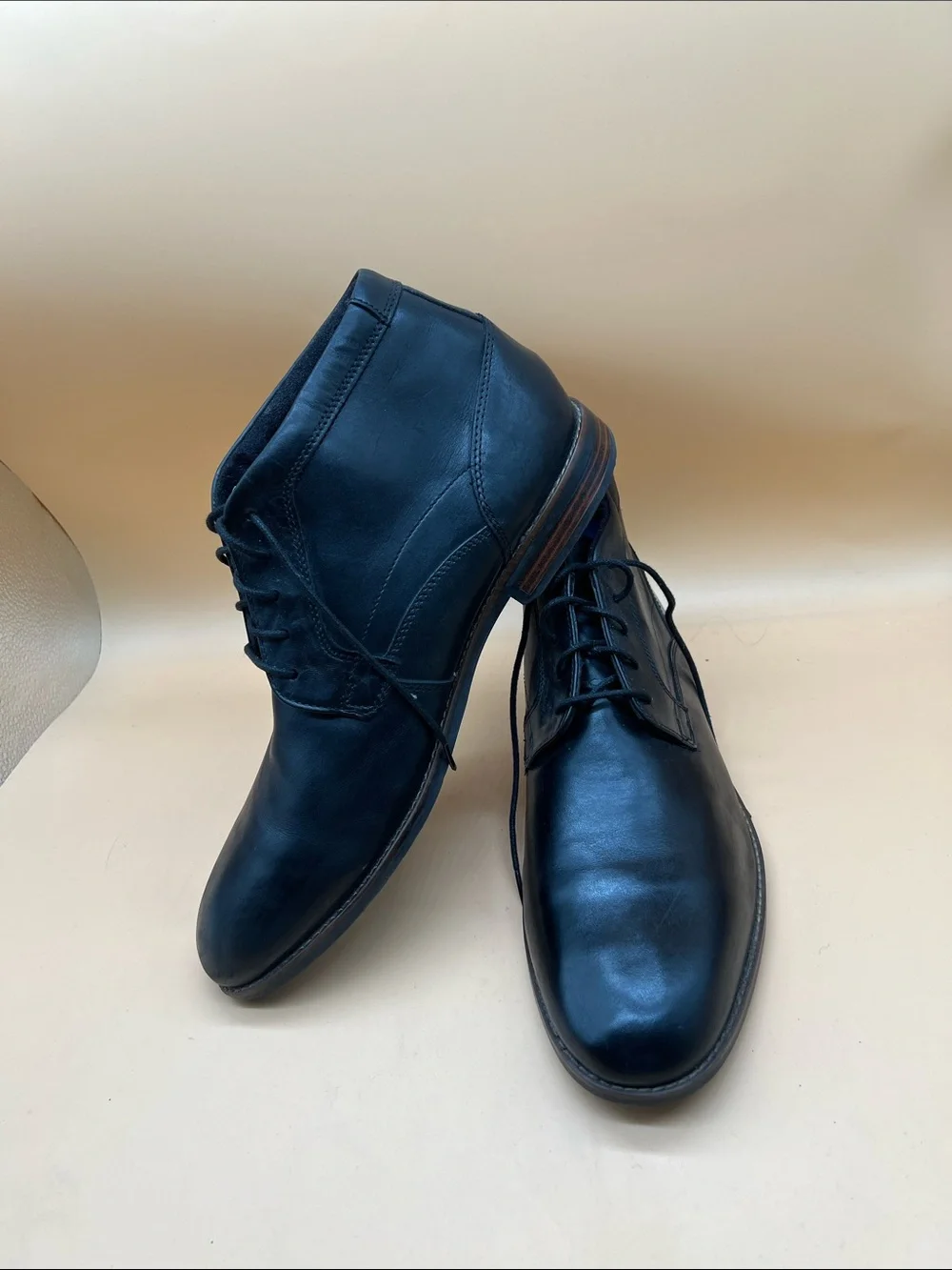 N/A classic black